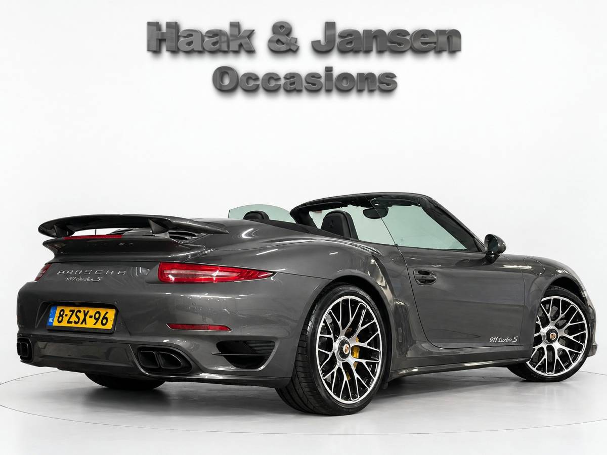 Porsche 911 Porsche 911 Cabrio 3.8 Turbo S Chrono Carplay Keramisch