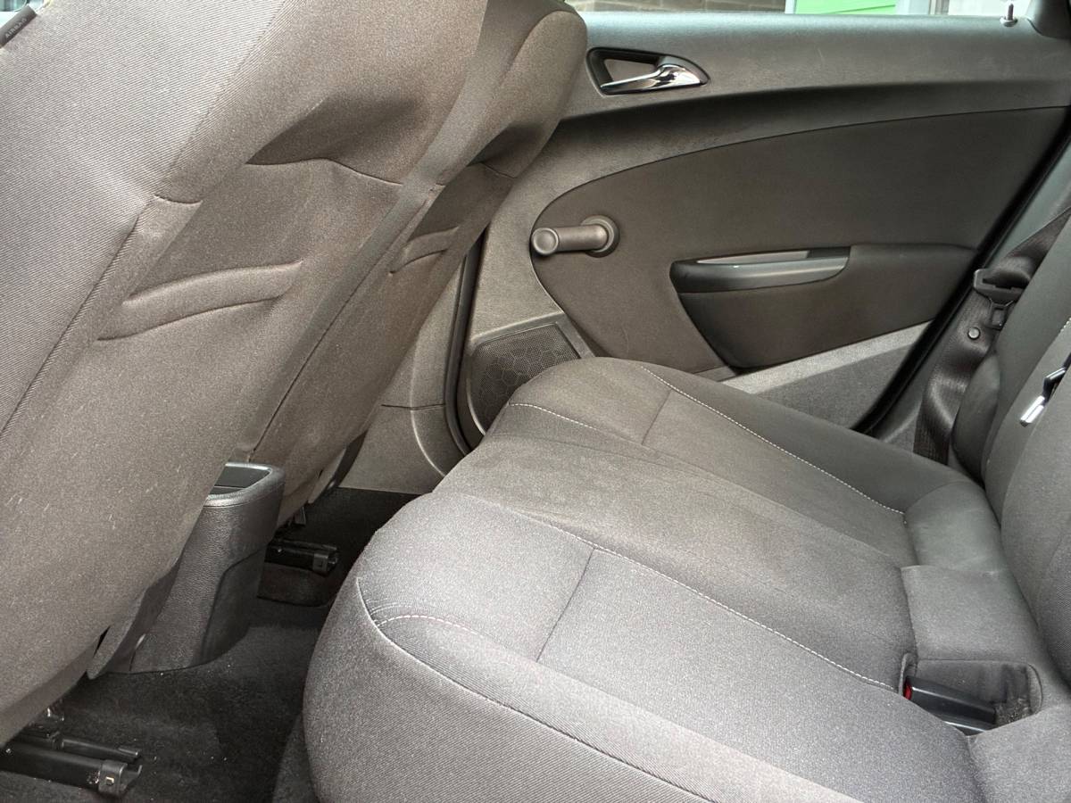 Opel Astra Opel Astra 1.4 Turbo Business +|2e Eigenaar|Navigatie|CruiseControl|Trekhaak|Airco|PDC|Elektr.ramen|Nieuwe APK|NAP|