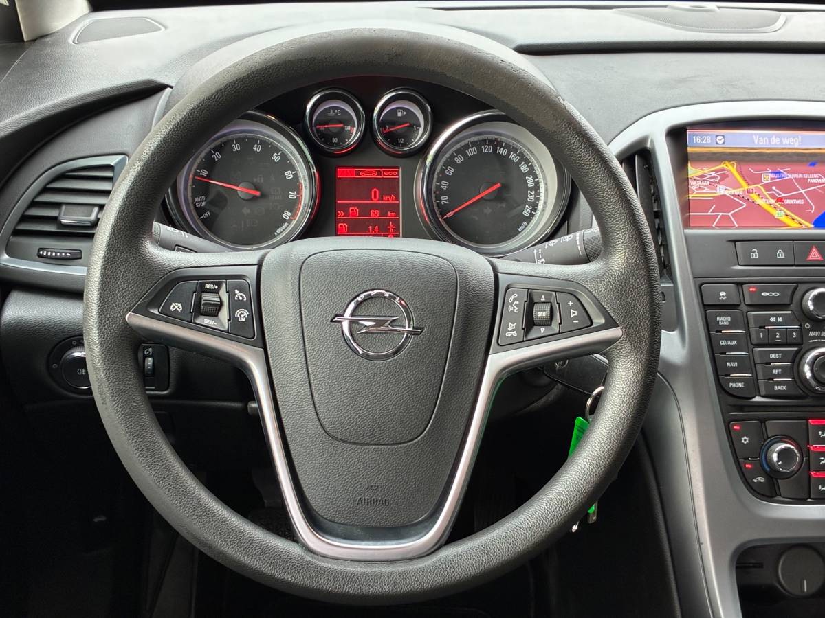 Opel Astra Opel Astra 1.4 Turbo Business +|2e Eigenaar|Navigatie|CruiseControl|Trekhaak|Airco|PDC|Elektr.ramen|Nieuwe APK|NAP|