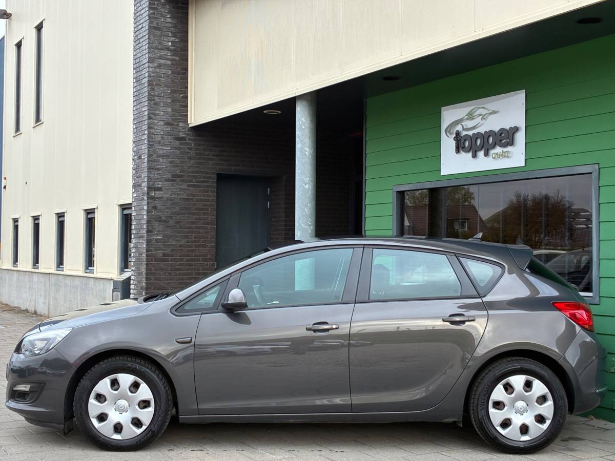 Opel Astra Opel Astra 1.4 Turbo Business +|2e Eigenaar|Navigatie|CruiseControl|Trekhaak|Airco|PDC|Elektr.ramen|Nieuwe APK|NAP|