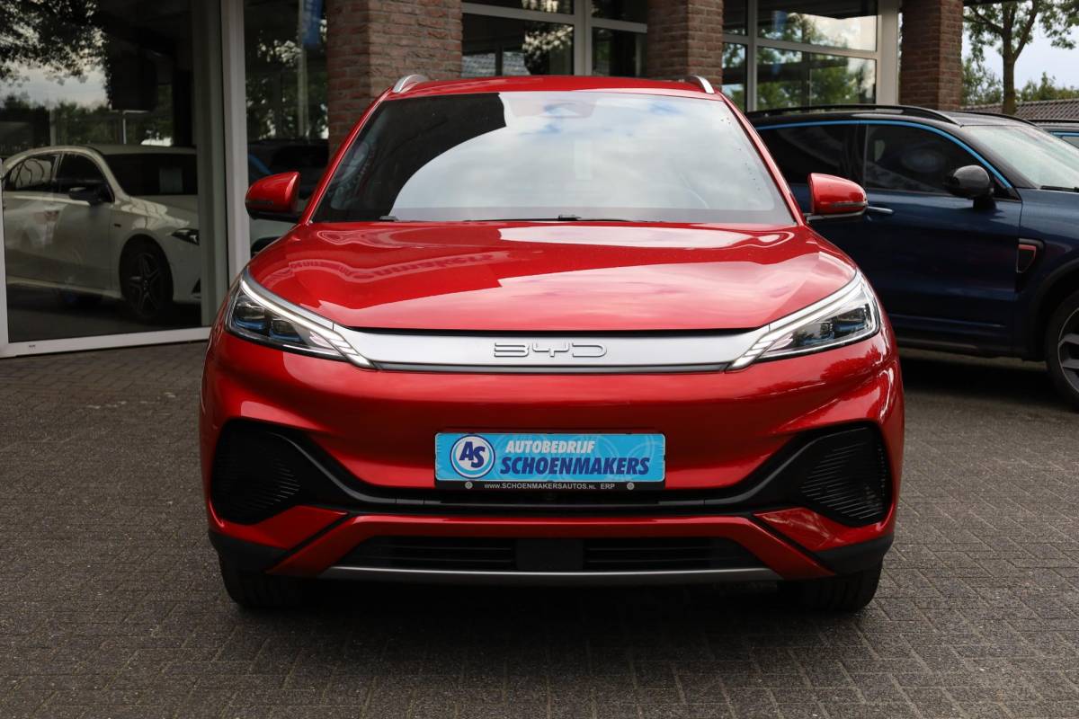 BYD ATTO 3 BYD ATTO 3 Design 60 kWh PANO 360-CAMERA ADAPTIVE-CRUISE LEER STOELVERW. CARPLAY SFEERVERL. ELEC.STOELEN/KLEP 2XPDC 18”LMV ENZ.