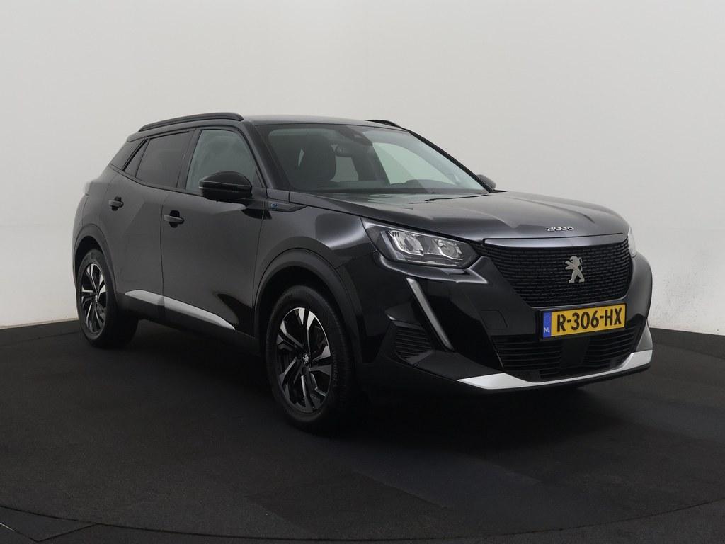 Peugeot e-2008 Peugeot e-2008 EV Allure 50 kWh 92% Winterpakket/Nav/Camera H.Leder/VC/Led