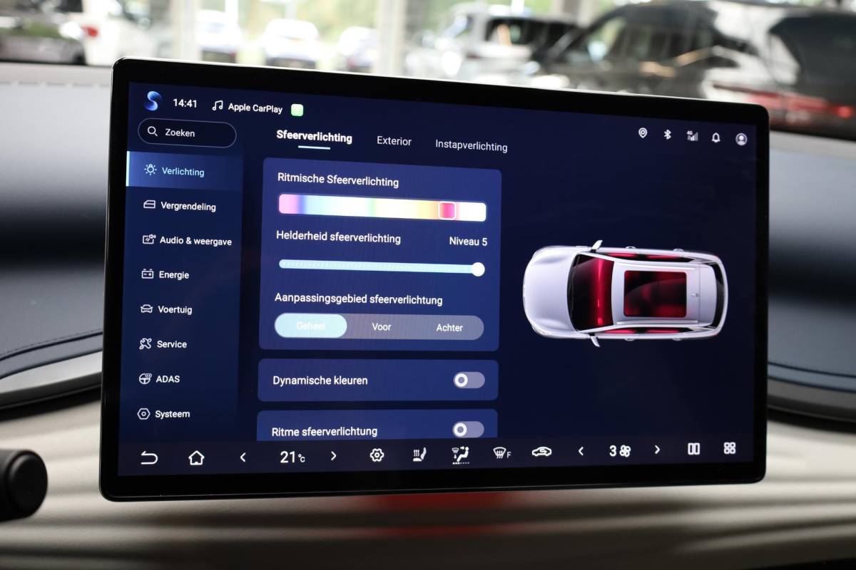 BYD ATTO 3 BYD ATTO 3 Design 60 kWh PANO 360-CAMERA ADAPTIVE-CRUISE LEER STOELVERW. CARPLAY SFEERVERL. ELEC.STOELEN/KLEP 2XPDC 18”LMV ENZ.