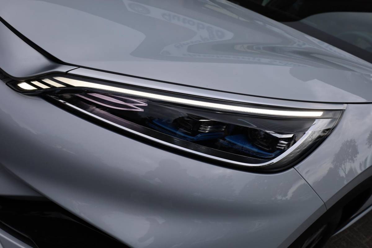 BYD ATTO 3 BYD ATTO 3 Design 60 kWh PANO 360-CAMERA ADAPTIVE-CRUISE LEER STOELVERW. CARPLAY SFEERVERL. ELEC.STOELEN/KLEP 2XPDC 18”LMV ENZ.