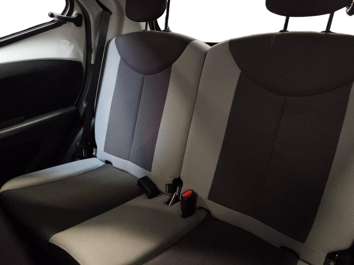 Toyota Aygo Toyota Aygo 1.0 VVT-i x-play Navi| Airco| Camera