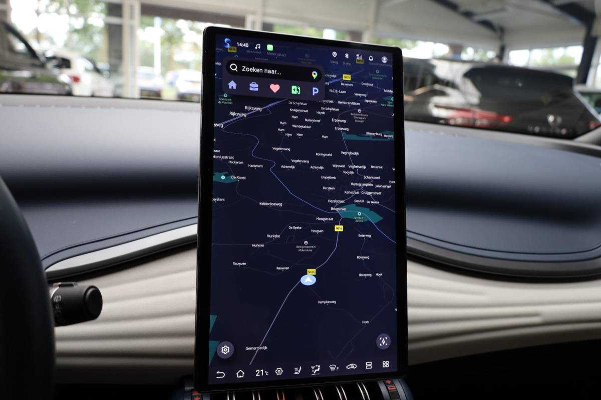 BYD ATTO 3 BYD ATTO 3 Design 60 kWh PANO 360-CAMERA ADAPTIVE-CRUISE LEER STOELVERW. CARPLAY SFEERVERL. ELEC.STOELEN/KLEP 2XPDC 18”LMV ENZ.