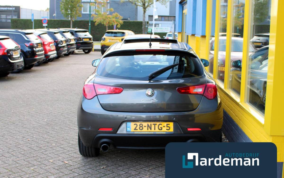 Alfa Romeo Giulietta Alfa Romeo Giulietta 1.4 T Distinctive |Panorama|Leder |Bose