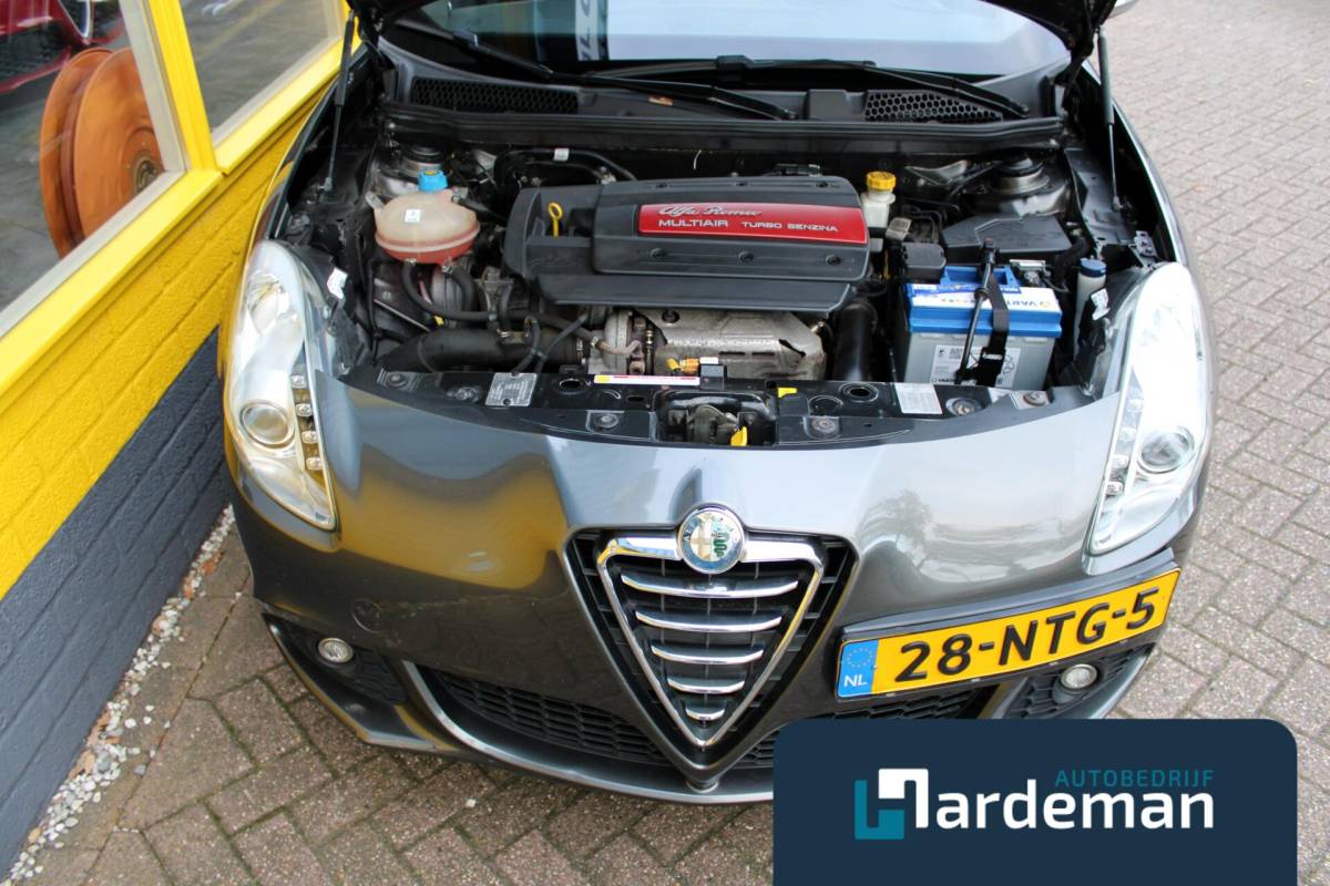Alfa Romeo Giulietta Alfa Romeo Giulietta 1.4 T Distinctive |Panorama|Leder |Bose