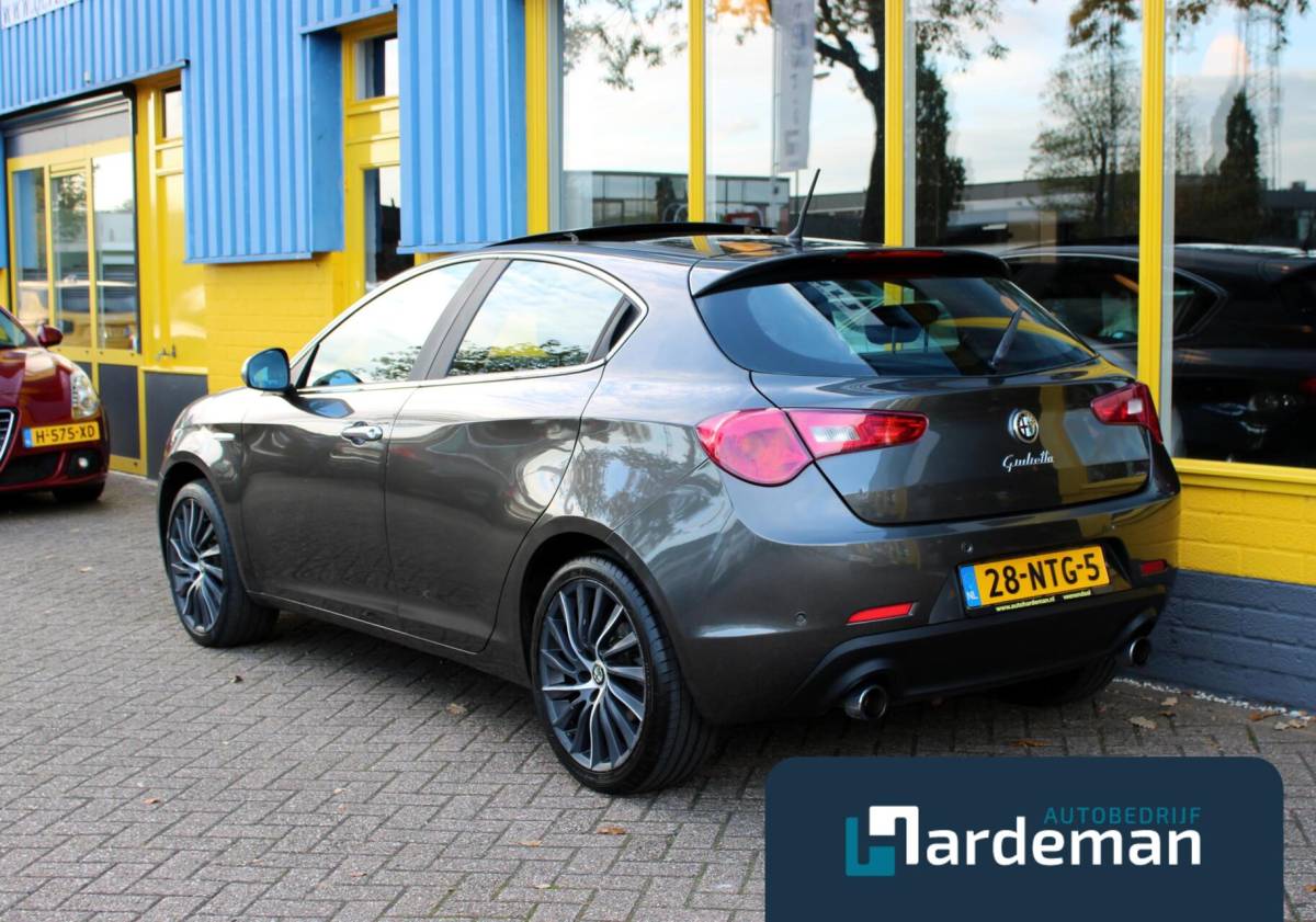 Alfa Romeo Giulietta Alfa Romeo Giulietta 1.4 T Distinctive |Panorama|Leder |Bose
