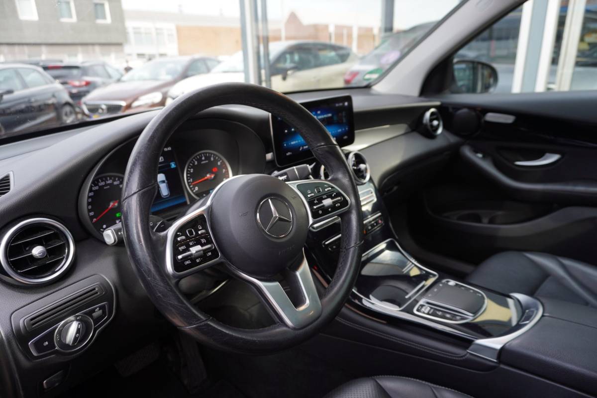 Mercedes-Benz GLC Mercedes-Benz GLC-klasse 200 Business Solution Limited Automaat | Airco | Navigatie | Vol opties | Camera | Inruil mogelijk