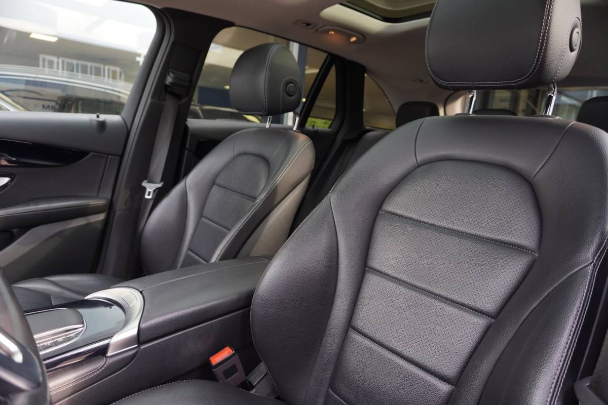 Mercedes-Benz GLC Mercedes-Benz GLC-klasse 200 Business Solution Limited Automaat | Airco | Navigatie | Vol opties | Camera | Inruil mogelijk