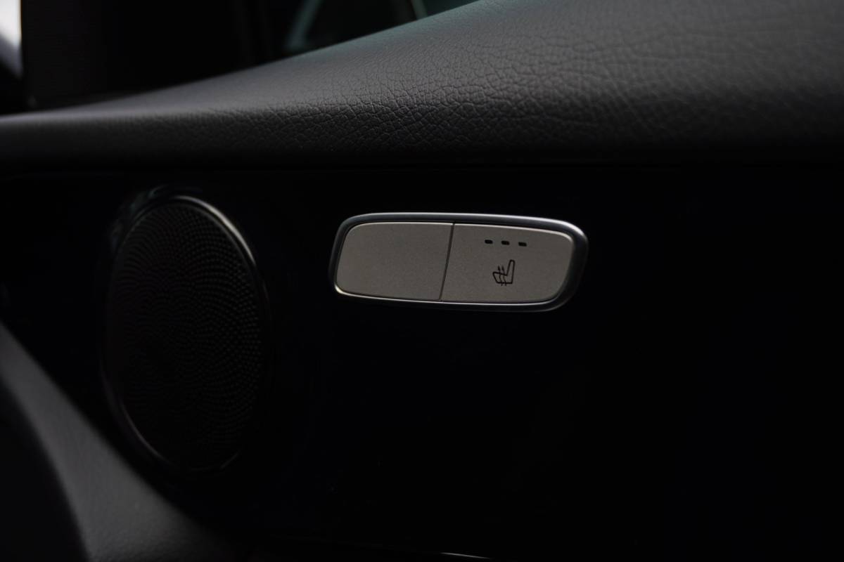 Mercedes-Benz GLC Mercedes-Benz GLC-klasse 200 Business Solution Limited Automaat | Airco | Navigatie | Vol opties | Camera | Inruil mogelijk