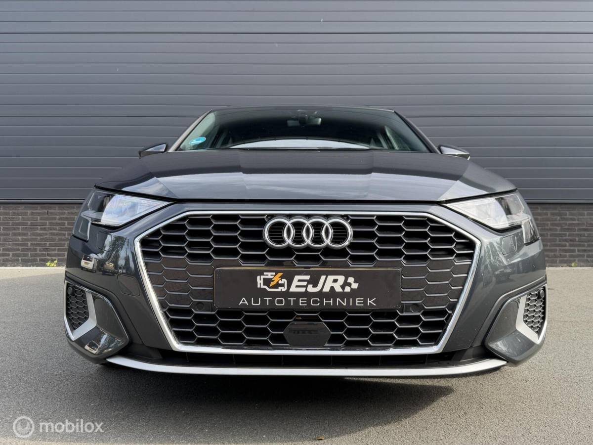 Audi A3 Audi A3 Limousine 30 TFSI Advanced Edition CLIMA*CARPLAY*CAMERA*ADABCRUISE*FULLED*HAAK!