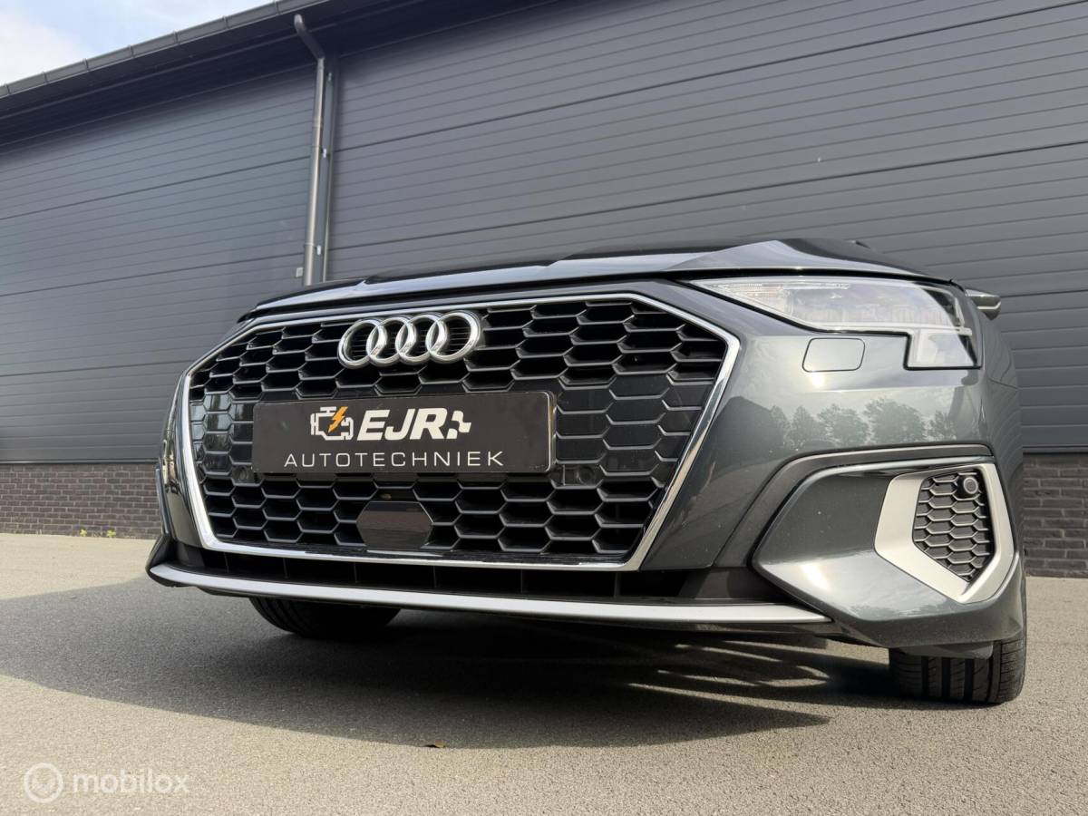 Audi A3 Audi A3 Limousine 30 TFSI Advanced Edition CLIMA*CARPLAY*CAMERA*ADABCRUISE*FULLED*HAAK!