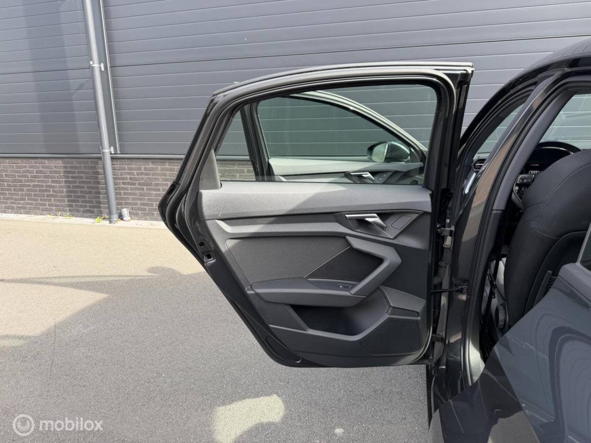 Audi A3 Audi A3 Limousine 30 TFSI Advanced Edition CLIMA*CARPLAY*CAMERA*ADABCRUISE*FULLED*HAAK!
