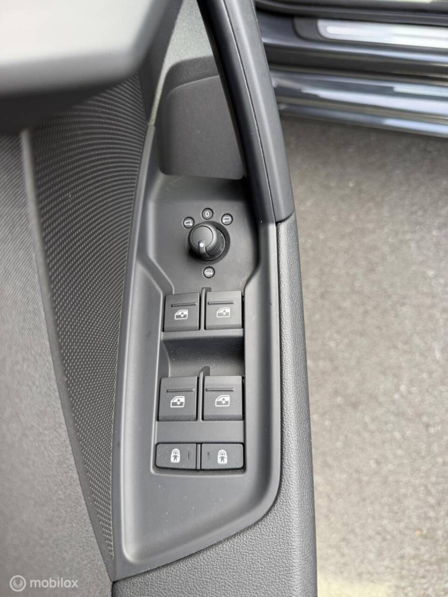 Audi A3 Audi A3 Limousine 30 TFSI Advanced Edition CLIMA*CARPLAY*CAMERA*ADABCRUISE*FULLED*HAAK!
