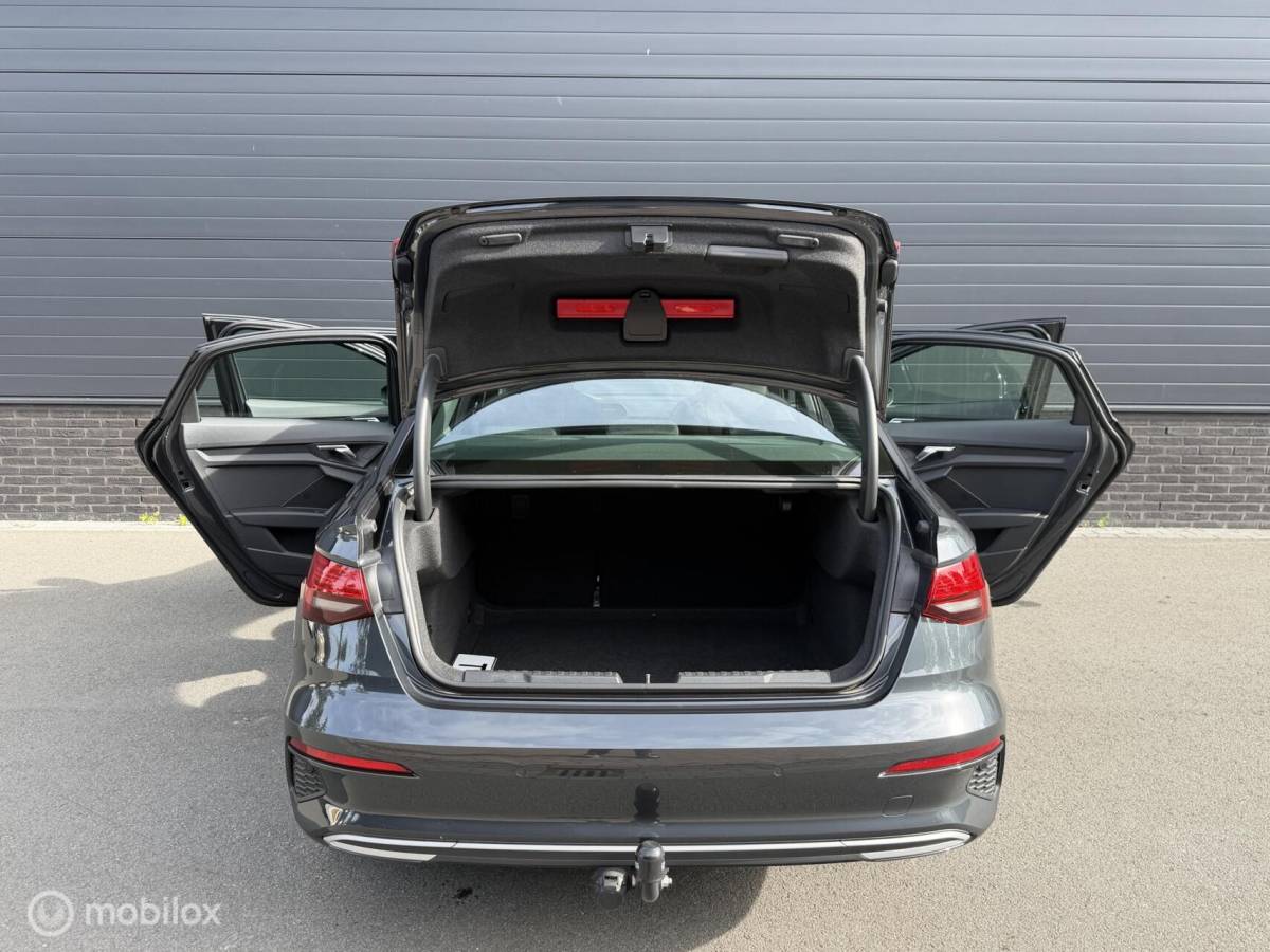 Audi A3 Audi A3 Limousine 30 TFSI Advanced Edition CLIMA*CARPLAY*CAMERA*ADABCRUISE*FULLED*HAAK!