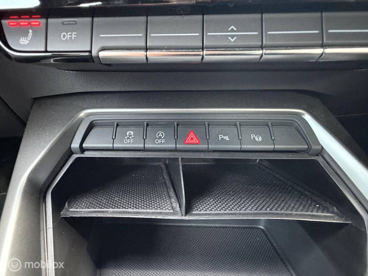 Audi A3 Audi A3 Limousine 30 TFSI Advanced Edition CLIMA*CARPLAY*CAMERA*ADABCRUISE*FULLED*HAAK!