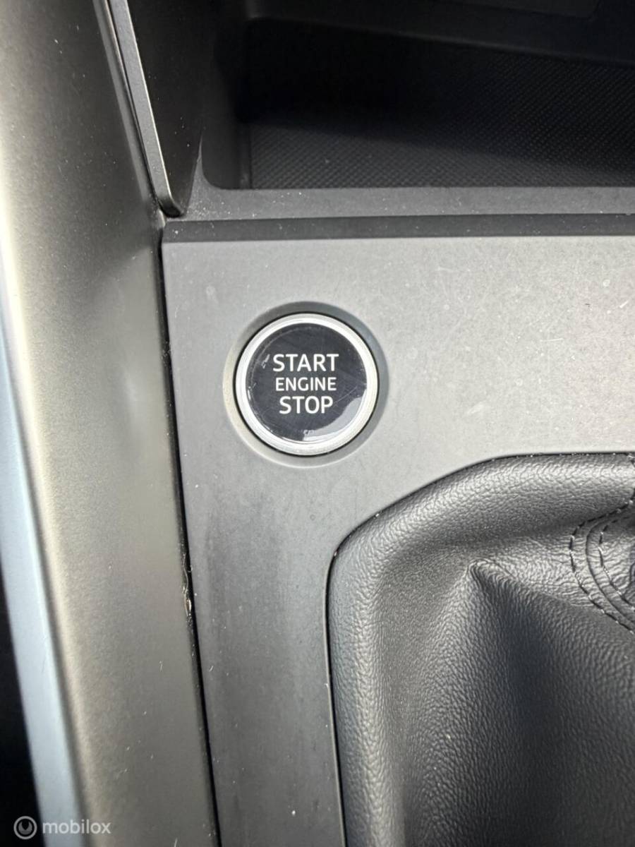 Audi A3 Audi A3 Limousine 30 TFSI Advanced Edition CLIMA*CARPLAY*CAMERA*ADABCRUISE*FULLED*HAAK!