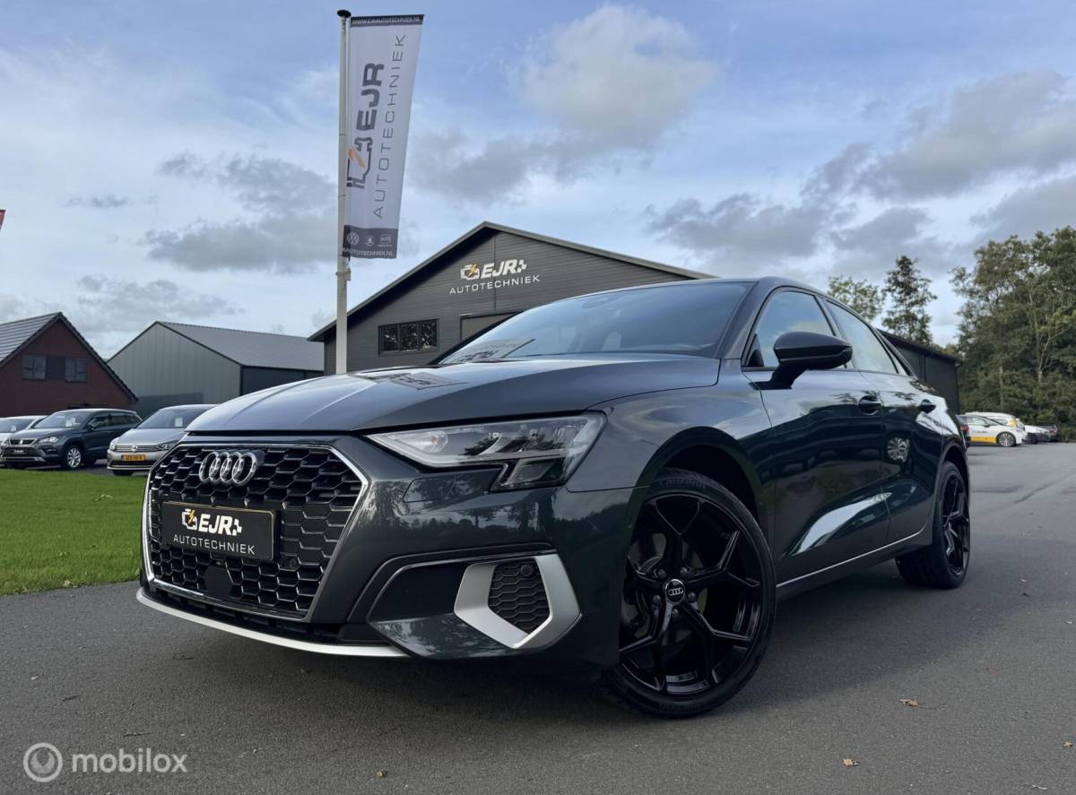 Audi A3 Audi A3 Limousine 30 TFSI Advanced Edition CLIMA*CARPLAY*CAMERA*ADABCRUISE*FULLED*HAAK!