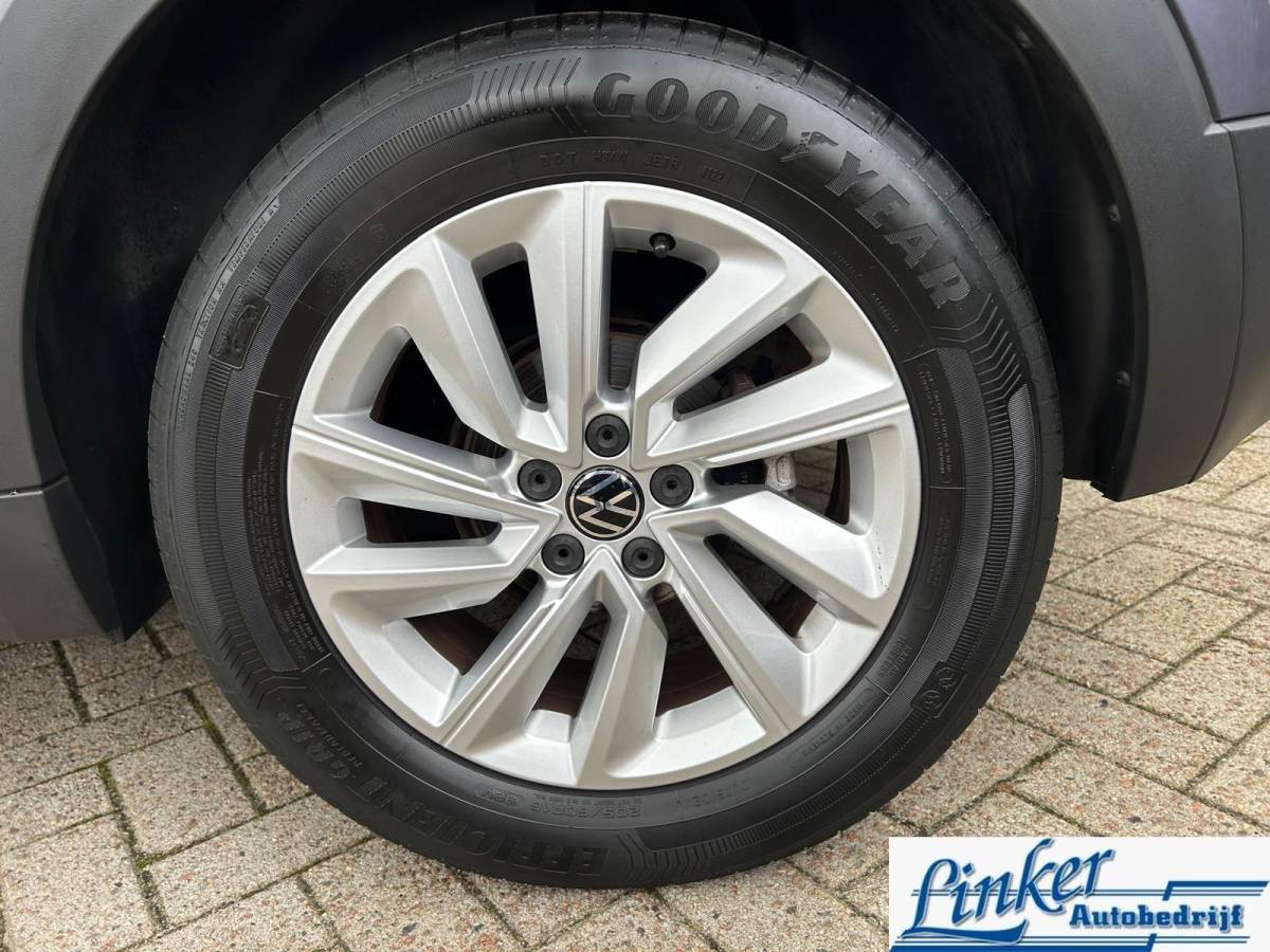 Volkswagen T-Cross Volkswagen T-Cross 1.0 TSI Life| Airco| Automaat| Carplay|
