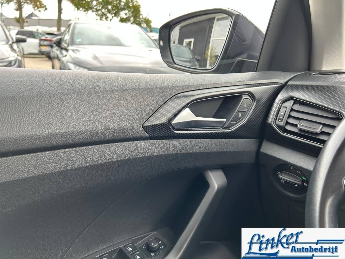 Volkswagen T-Cross Volkswagen T-Cross 1.0 TSI Life| Airco| Automaat| Carplay|