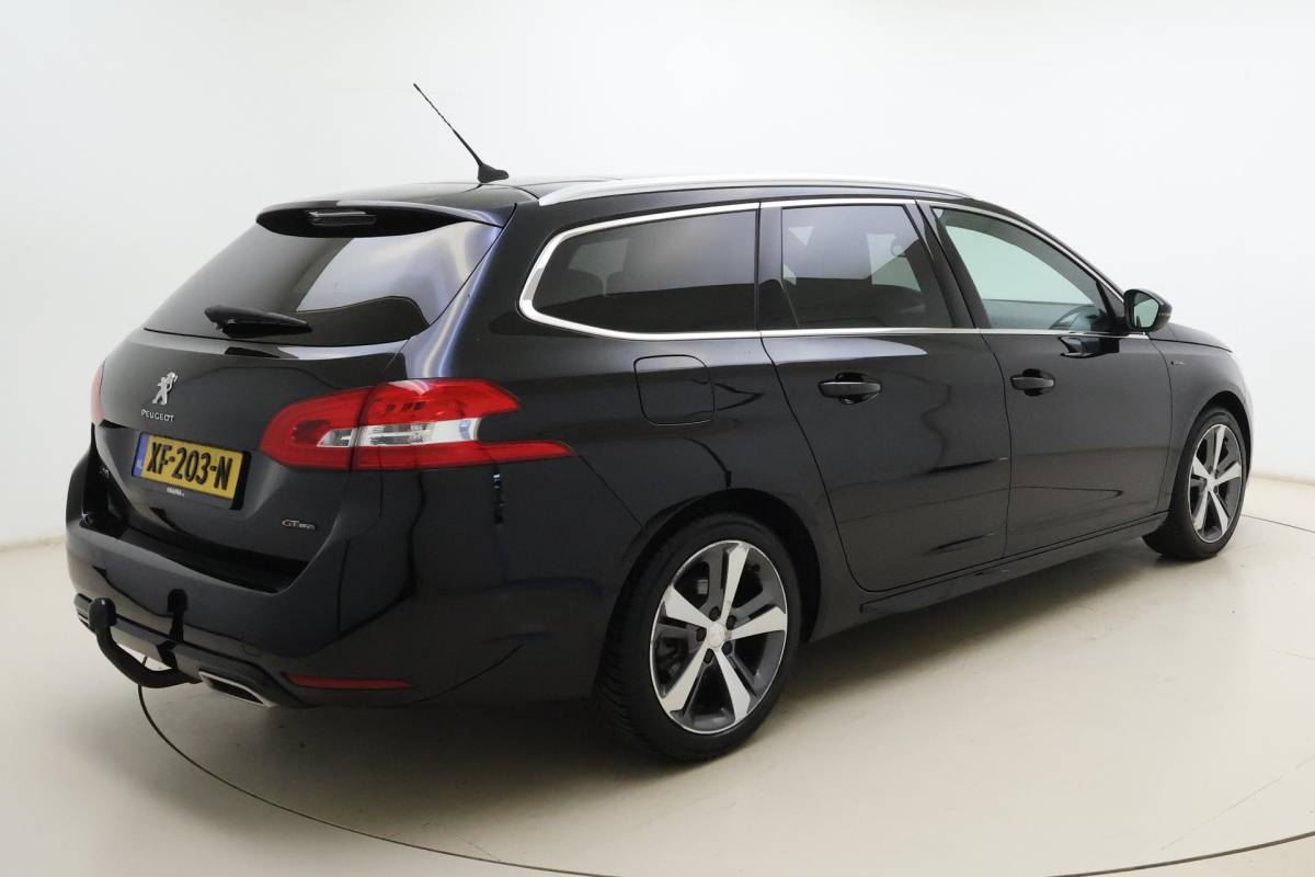 Peugeot 308 Peugeot 308 SW 1.2 Turbo GT-line 130 Pk | Trekhaak | Panorama Dak | Keyless Entry & Start | Navigatie | Climate Control | Cruise Control