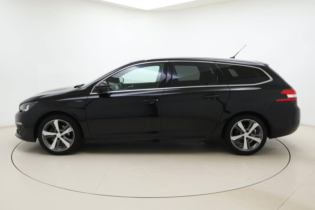 Peugeot 308 Peugeot 308 SW 1.2 Turbo GT-line 130 Pk | Trekhaak | Panorama Dak | Keyless Entry & Start | Navigatie | Climate Control | Cruise Control
