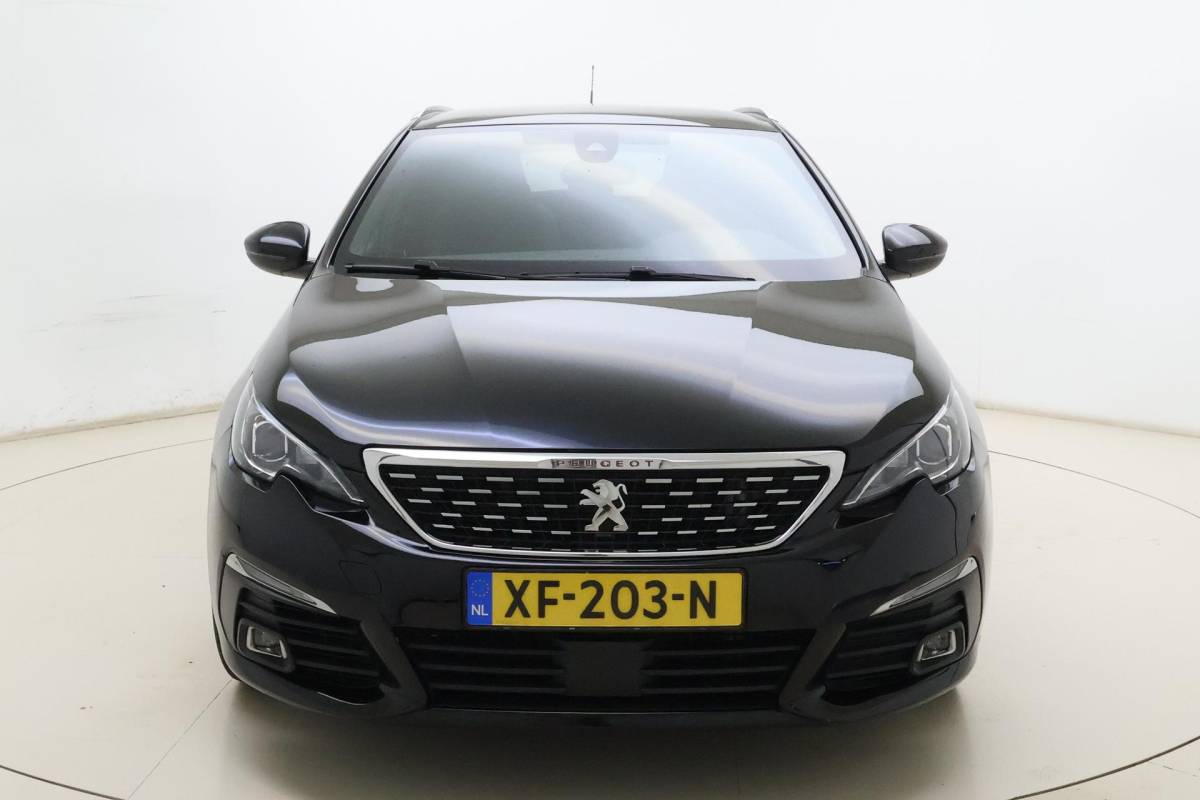 Peugeot 308 Peugeot 308 SW 1.2 Turbo GT-line 130 Pk | Trekhaak | Panorama Dak | Keyless Entry & Start | Navigatie | Climate Control | Cruise Control