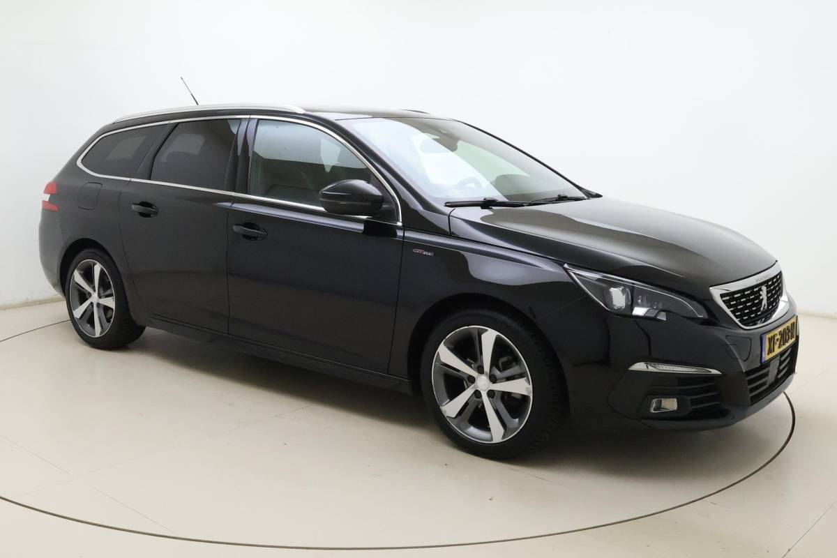 Peugeot 308 Peugeot 308 SW 1.2 Turbo GT-line 130 Pk | Trekhaak | Panorama Dak | Keyless Entry & Start | Navigatie | Climate Control | Cruise Control