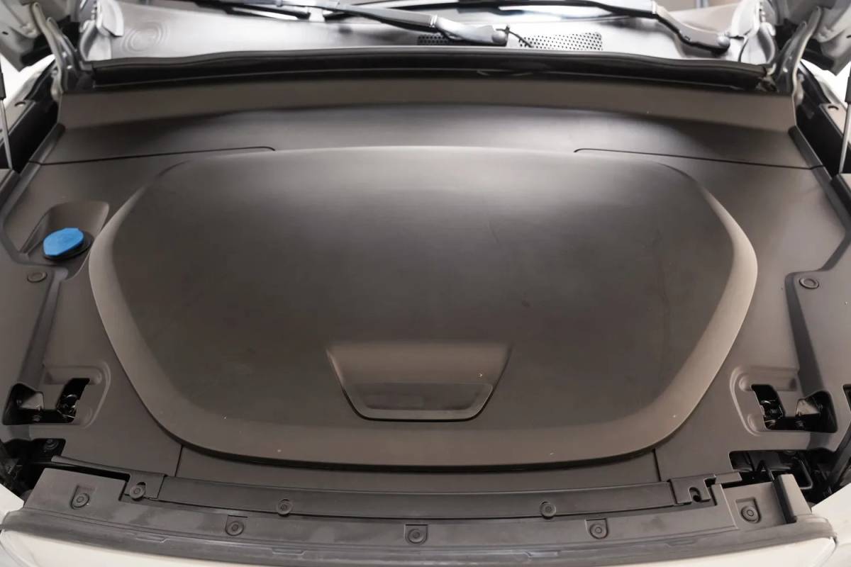 Volvo XC40 Volvo XC40 Single Motor Extended Range Plus [ Navi Camera Apple Carplay/Android Auto ]