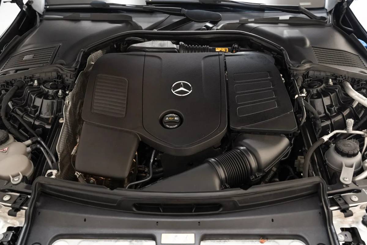 Mercedes-Benz C-Klasse Mercedes-Benz C-Klasse Estate 300 e Luxury [ Head-up Sfeerverlichting Memory ]