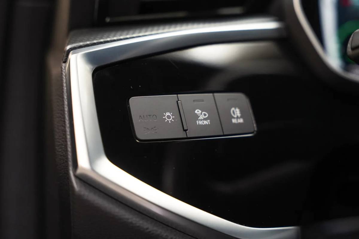 Audi Q3 Audi Q3 Sportback 45 TFSI e S Edition Aut. [ LED Apple/Android Half leder ]