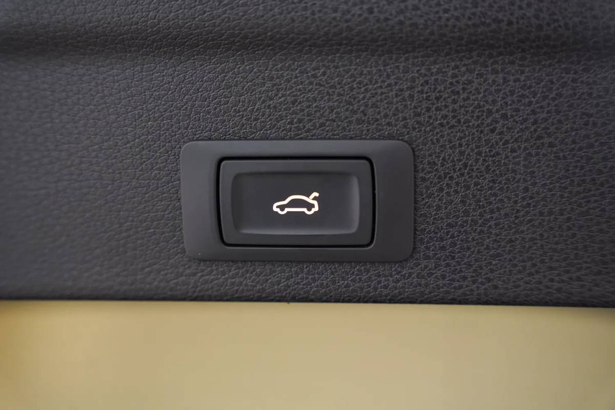 Audi Q3 Audi Q3 Sportback 45 TFSI e S Edition Aut. [ LED Apple/Android Half leder ]