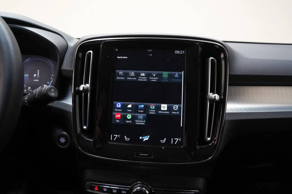 Volvo XC40 Volvo XC40 T4 Recharge Inscription Expression Aut. [ LED Apple/Android Stoelverwarming Keyless ]