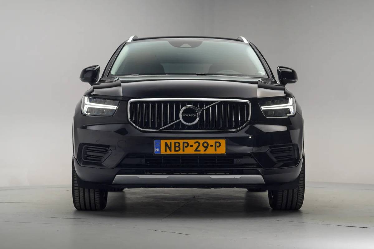Volvo XC40 Volvo XC40 T4 Recharge Inscription Expression Aut. [ LED Apple/Android Stoelverwarming Keyless ]