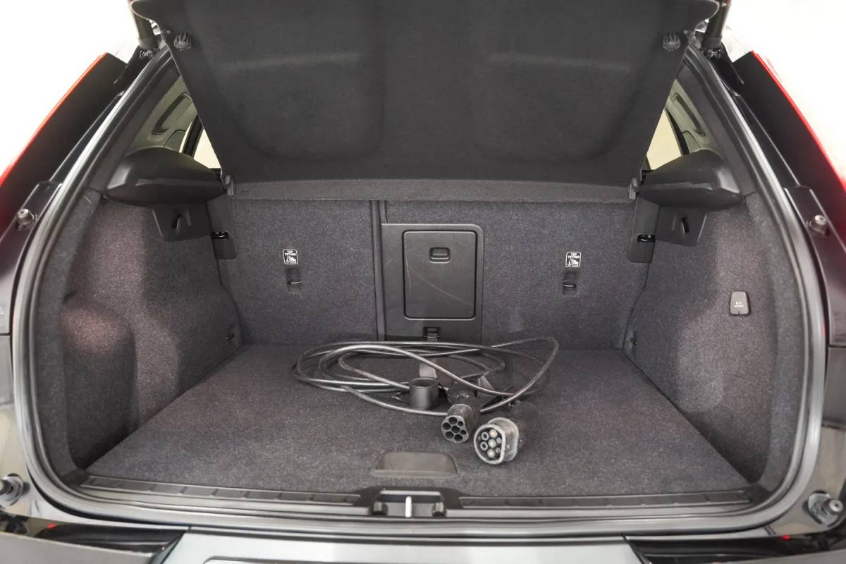 Volvo XC40 Volvo XC40 T4 Recharge Inscription Expression Aut. [ LED Apple/Android Stoelverwarming Keyless ]