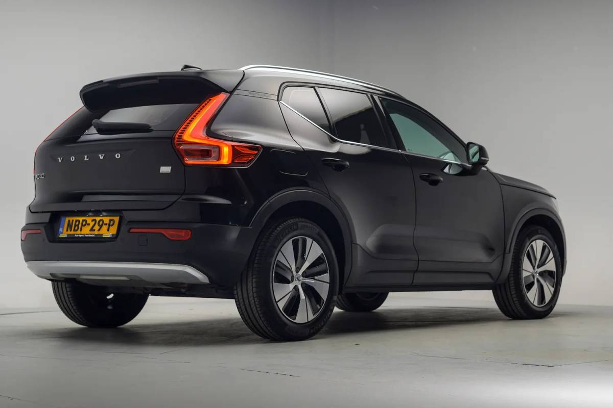 Volvo XC40 Volvo XC40 T4 Recharge Inscription Expression Aut. [ LED Apple/Android Stoelverwarming Keyless ]