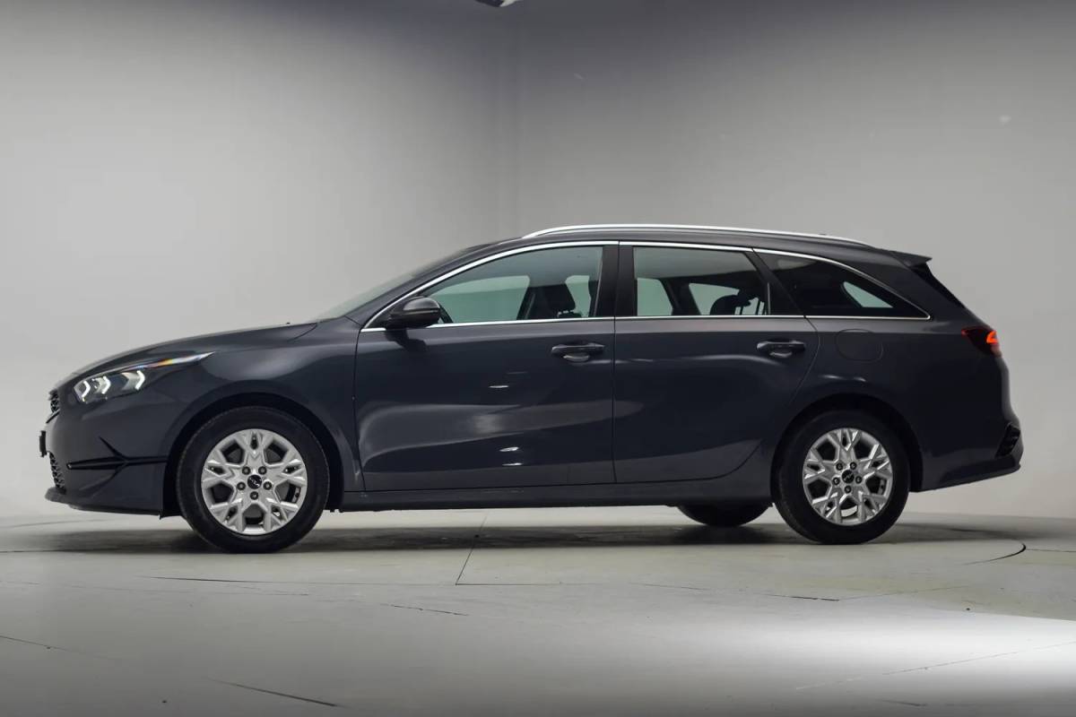 Kia Ceed Kia Ceed 1.0 T-GDi DynamicLine [ Navi Adapt.cruise Camera ]