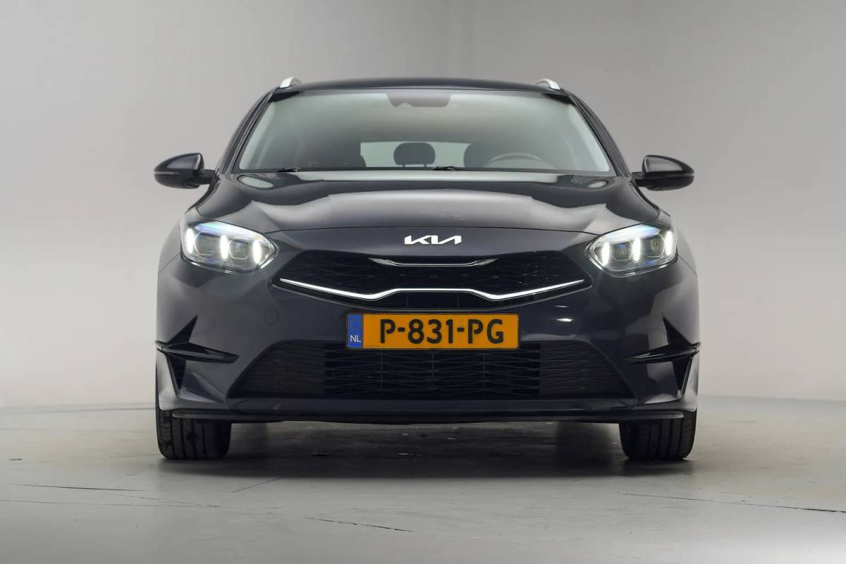 Kia Ceed Kia Ceed 1.0 T-GDi DynamicLine [ Navi Adapt.cruise Camera ]