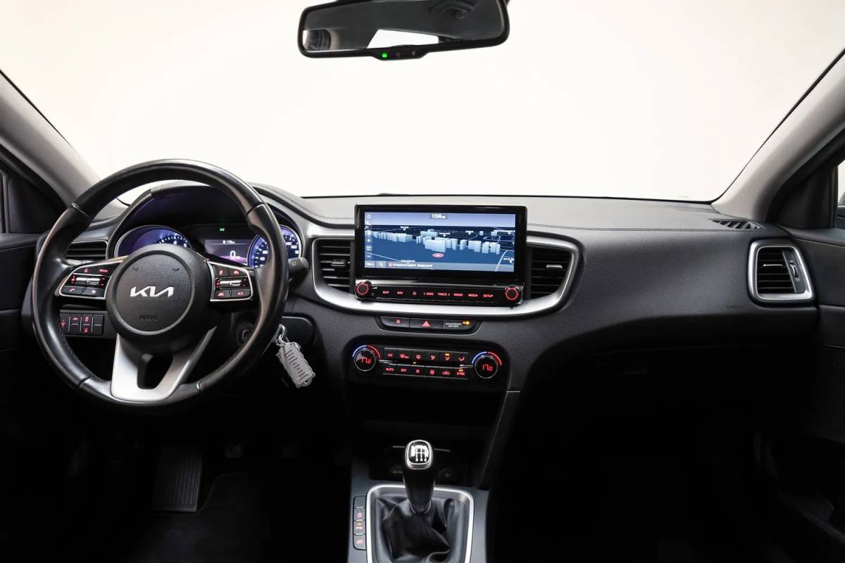 Kia Ceed Kia Ceed 1.0 T-GDi DynamicLine [ Navi Adapt.cruise Camera ]
