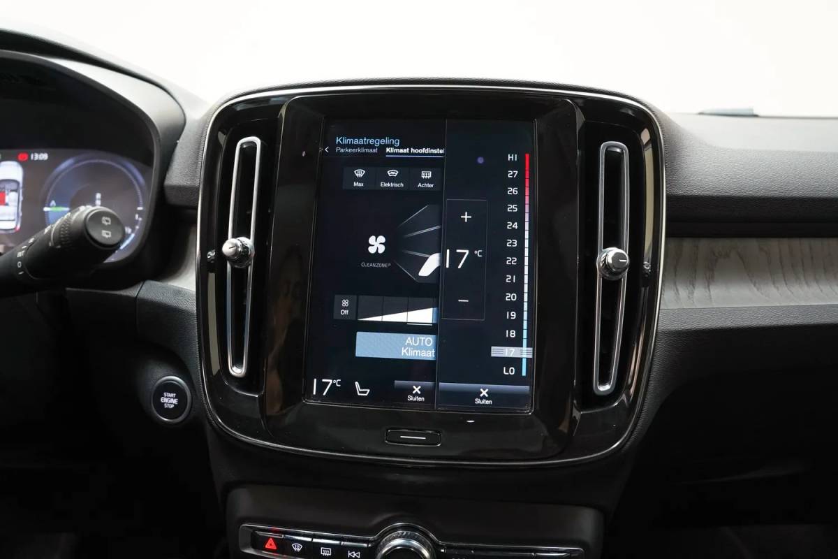 Volvo XC40 Volvo XC40 T4 Recharge Inscription Aut. [ Panorama Leder Apple/Android ]