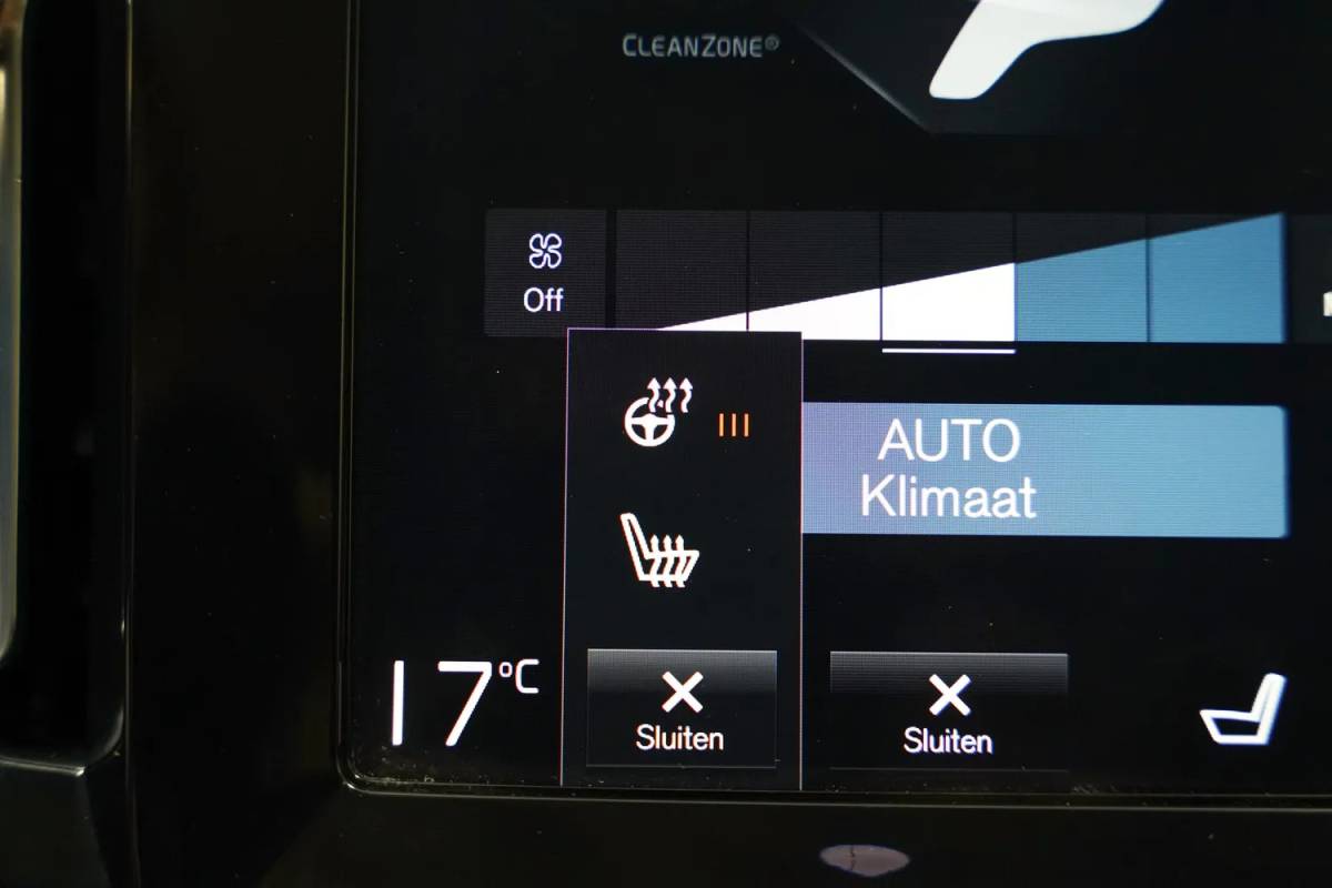 Volvo XC40 Volvo XC40 T4 Recharge Inscription Aut. [ Panorama Leder Apple/Android ]