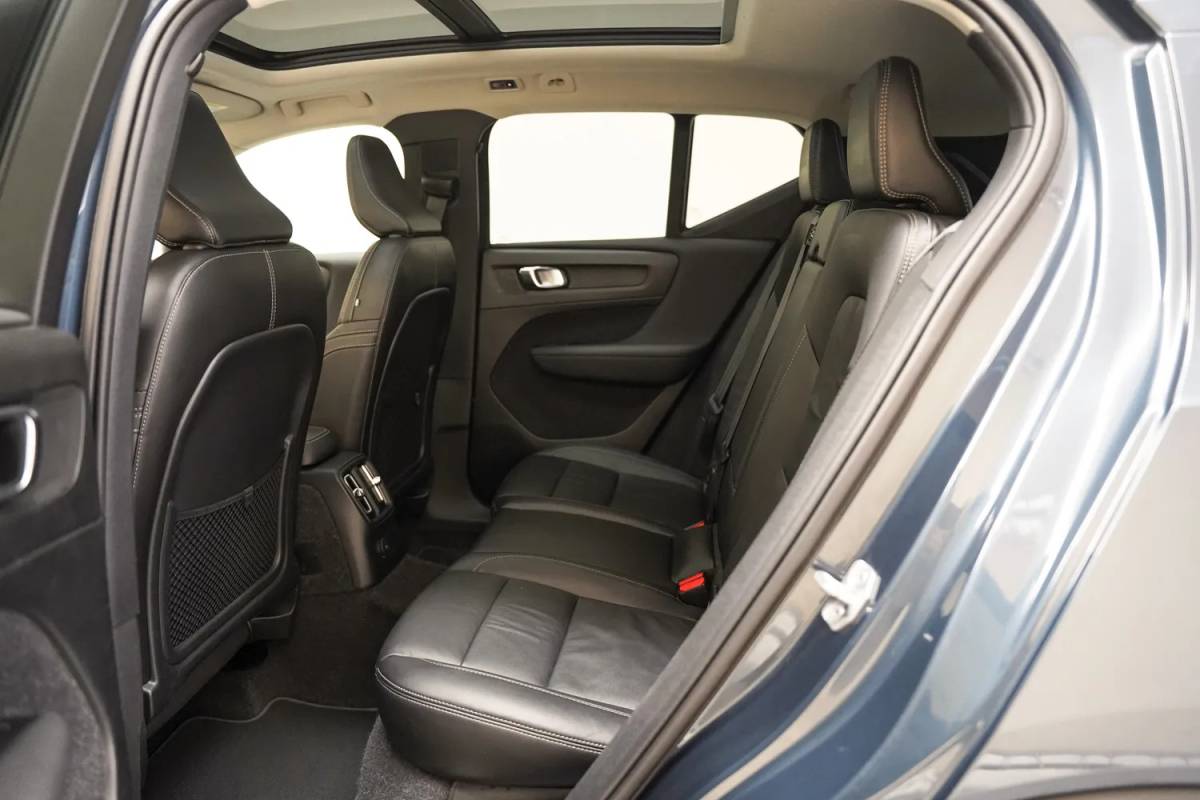 Volvo XC40 Volvo XC40 T4 Recharge Inscription Aut. [ Panorama Leder Apple/Android ]