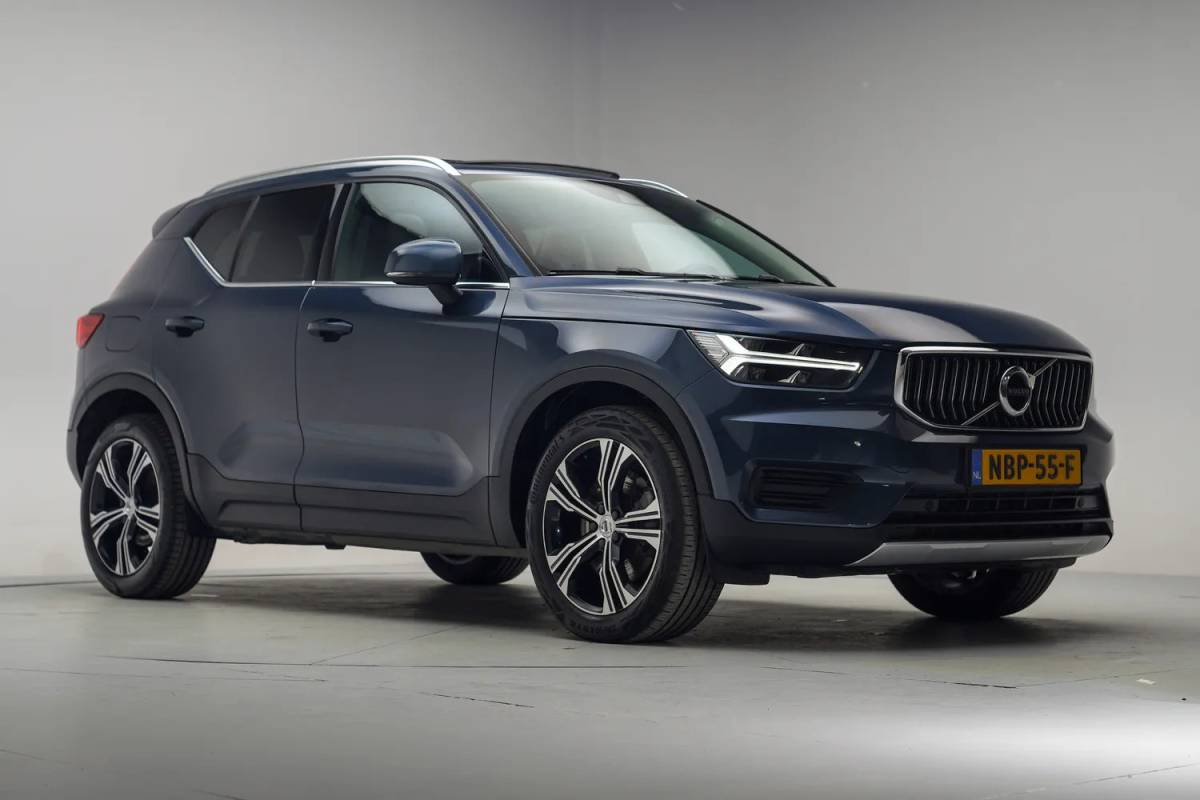 Volvo XC40 Volvo XC40 T4 Recharge Inscription Aut. [ Panorama Leder Apple/Android ]