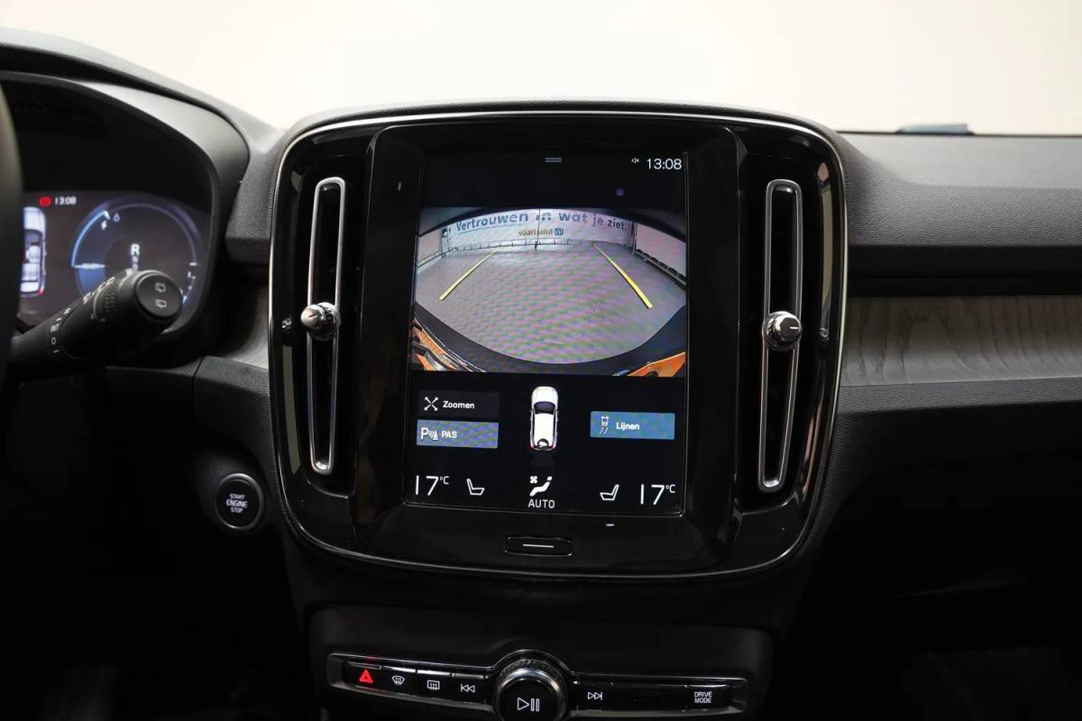 Volvo XC40 Volvo XC40 T4 Recharge Inscription Aut. [ Panorama Leder Apple/Android ]