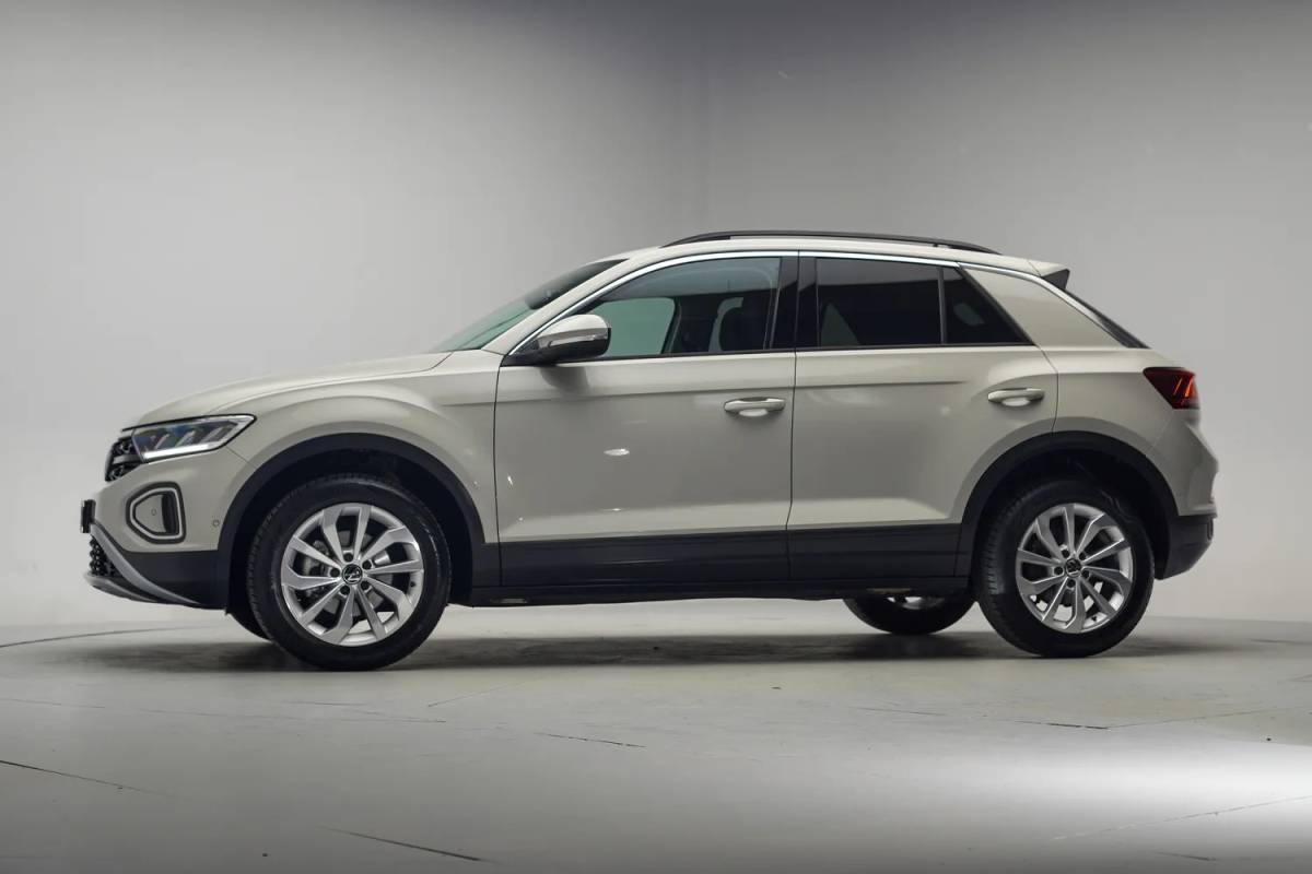 Volkswagen T-Roc Volkswagen T-Roc 1.0 TSI Life [ LED Apple/Android Camera Climate ]