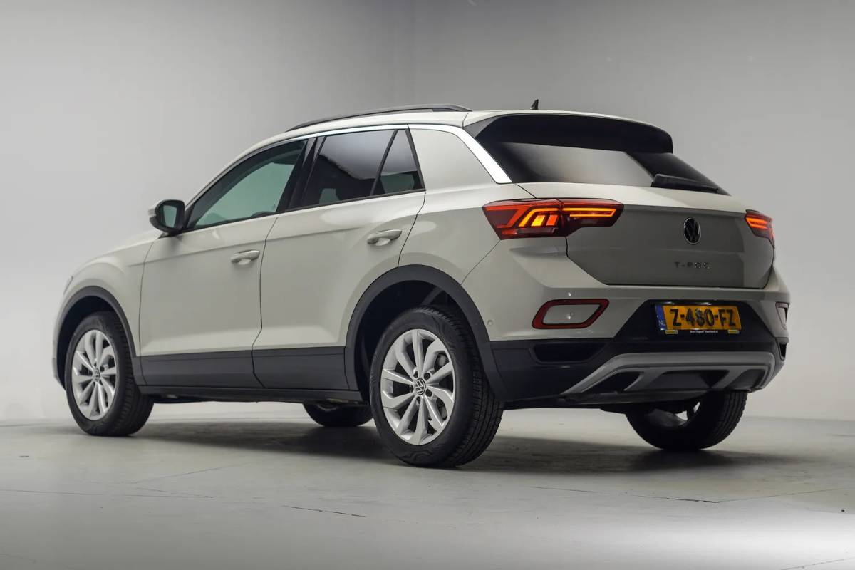 Volkswagen T-Roc Volkswagen T-Roc 1.0 TSI Life [ LED Apple/Android Camera Climate ]