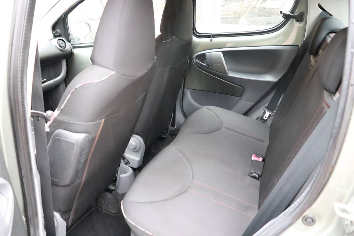 Citroën C1 Citroën C1 1.0-12V Ambiance Automaat! Zeer nette auto! Dealeronderhouden!