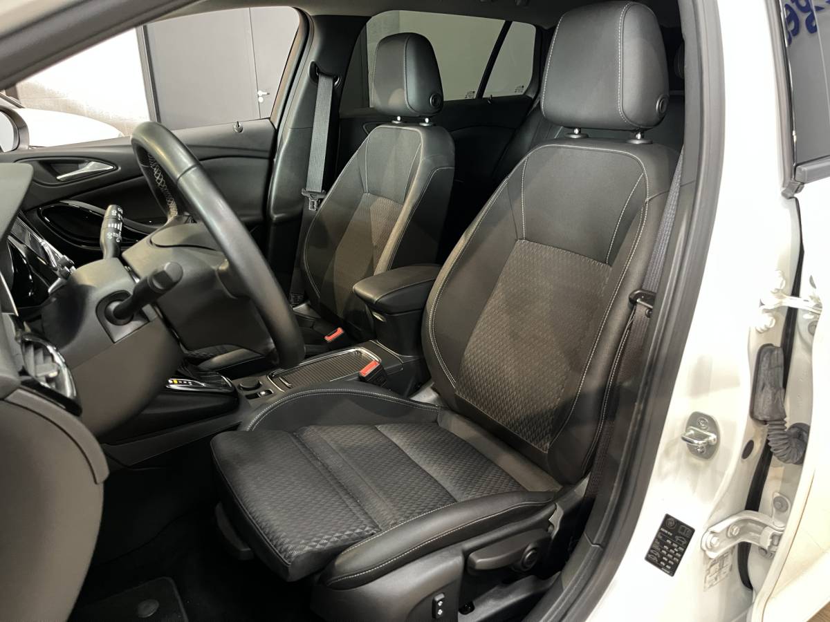 Opel Astra Opel Astra Sports Tourer 1.4 Turbo Innovation Airco ECC | Trekhaak | Keyless | LED | NAP | DAB | Isofix | Automaat